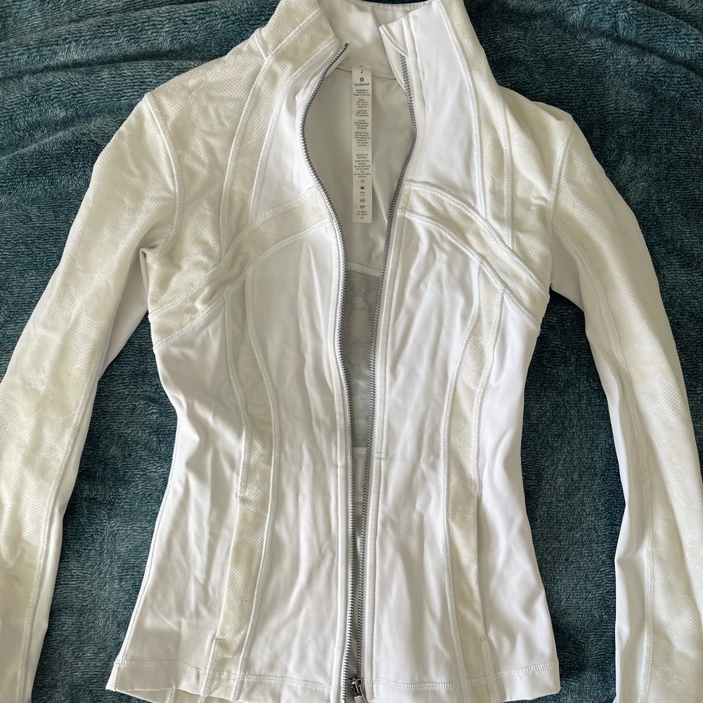 Lululemon Define White Zip-up Jacket